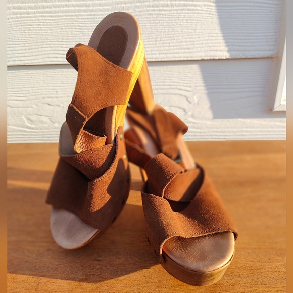 Laocoonte wooden platform block heels - Picture 7 of 9